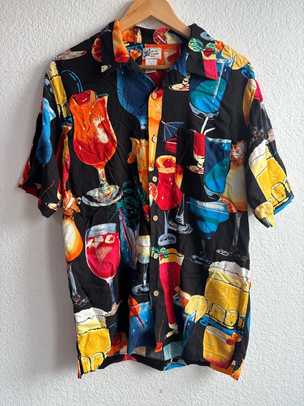 Vintage Cherokee Waikiki Wear Hawaiian Shirt Mens Size Medium